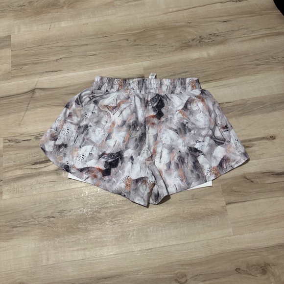 Running Shorts with built in Liner - NWOT - Never Worn - Sport Short - Walking - Picture 2 of 4